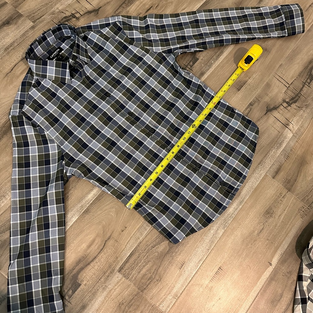 Three Express Performance Shirts. Medium Extra Sl… - image 3